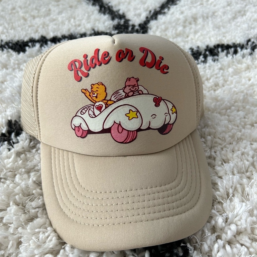Assorted hats $5 each - Picture 9 of 9